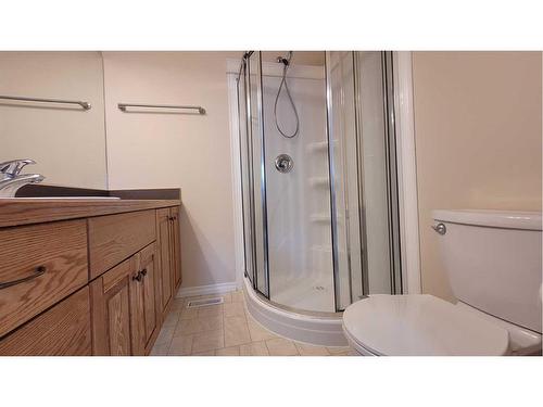 4603 4A Street, Boyle, AB - Indoor Photo Showing Bathroom