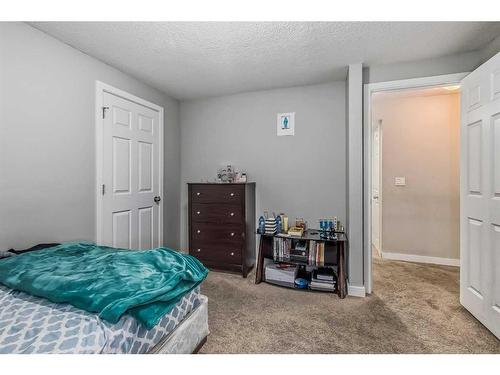 108 Whiteram Close Ne, Calgary, AB - Indoor Photo Showing Bedroom