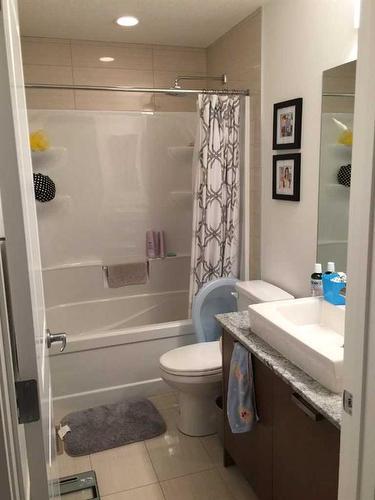 200 Nolanfield Way Nw, Calgary, AB - Indoor Photo Showing Bathroom