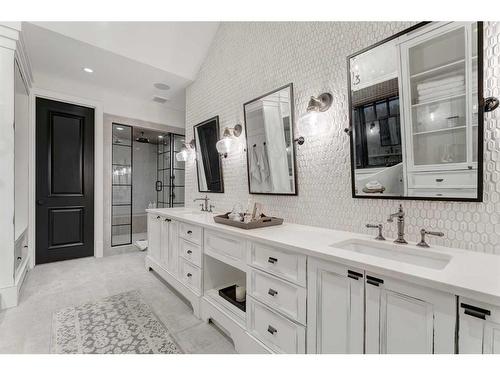 1106 Frontenac Avenue Sw, Calgary, AB - Indoor Photo Showing Bathroom
