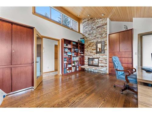 59 Bel-Aire Place Sw, Calgary, AB - Indoor With Fireplace