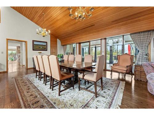 59 Bel-Aire Place Sw, Calgary, AB - Indoor Photo Showing Dining Room