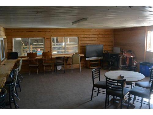Township Road 400, Rural Lacombe County, AB -  Photo Showing Dining Room