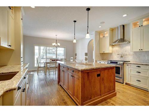 672 Royalite Way Se, Diamond Valley, AB - Indoor Photo Showing Kitchen With Stainless Steel Kitchen With Upgraded Kitchen