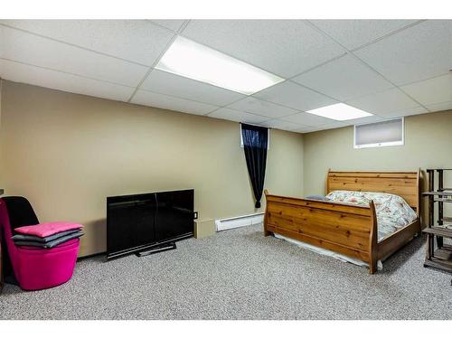 5306 57 Avenue, Olds, AB - Indoor Photo Showing Basement
