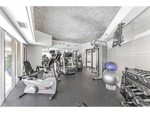 830-720 13 Avenue Sw, Calgary, AB - Indoor Photo Showing Gym Room