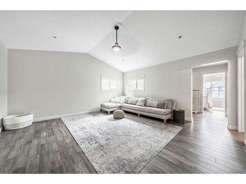 150 Riviera View, Cochrane, AB - Indoor