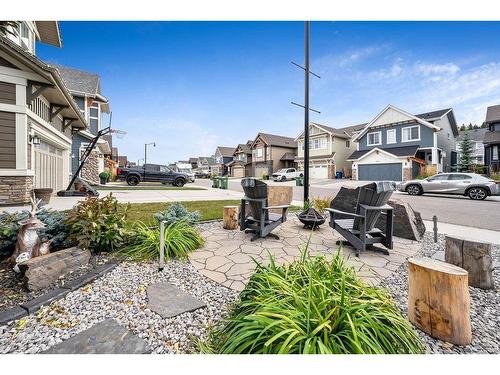 150 Riviera View, Cochrane, AB - Outdoor