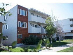 1-1905 11 Avenue SW Calgary, AB T2C 0N9