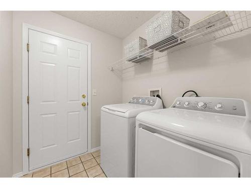 24 Winter Drive, Olds, AB - Indoor Photo Showing Laundry Room