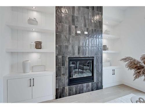 5020 22 Street Sw, Calgary, AB - Indoor With Fireplace