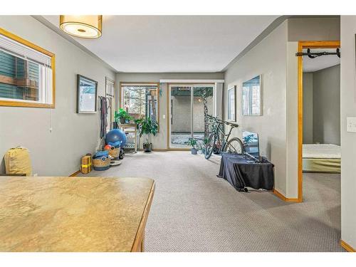 107-828 6Th Street, Canmore, AB - Indoor