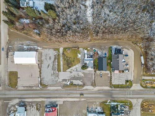 1916 10 Avenue, Spruce View, AB 
