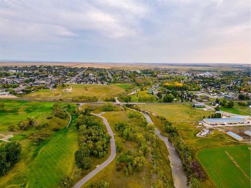 Lot 32-946 Creekside Drive West, Cardston, AB 
