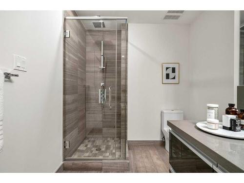 4101-1122 3 Street Se, Calgary, AB - Indoor Photo Showing Bathroom