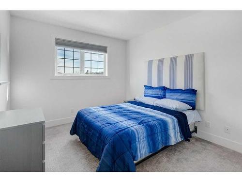 308-3320 3 Avenue Nw, Calgary, AB - Indoor Photo Showing Bedroom