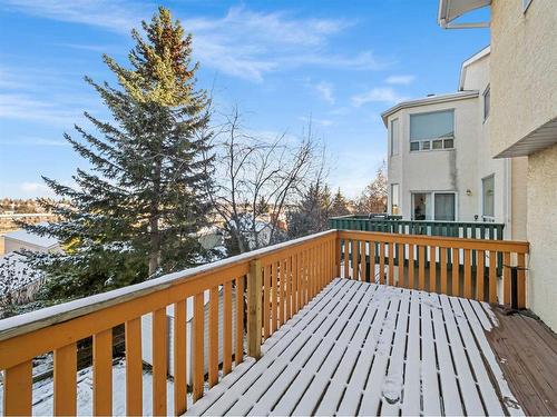 2856 Signal Hill Heights Sw, Calgary, AB - Outdoor With Exterior