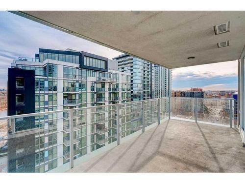 1505-519 Riverfront Avenue Se, Calgary, AB - Outdoor With Balcony With Exterior