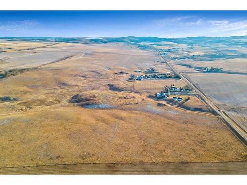 80 W Street West, Rural Foothills County, AB 