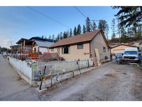 264 Three Sisters Drive, Canmore, AB - Outdoor