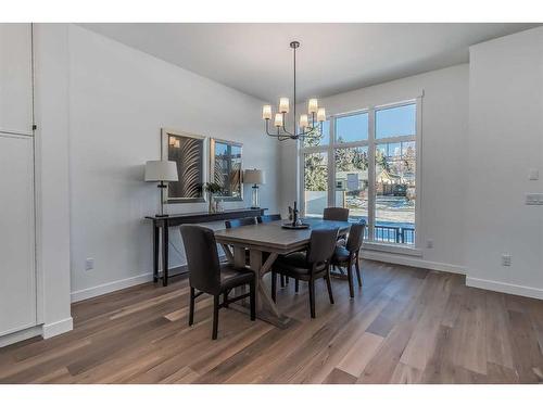 4519 21 Avenue Nw, Calgary, AB - Indoor Photo Showing Dining Room