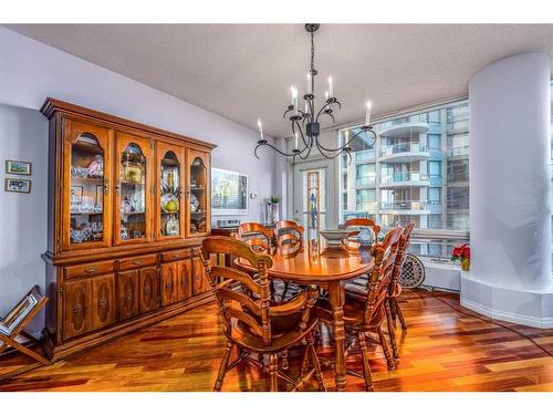 601-837 2 Avenue Sw, Calgary, AB - Indoor Photo Showing Dining Room