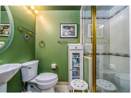 601-837 2 Avenue Sw, Calgary, AB - Indoor Photo Showing Bathroom
