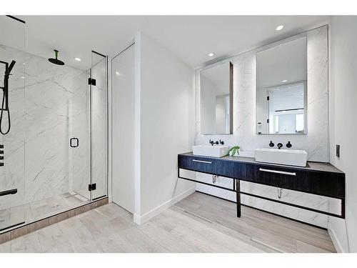 708-1020 9 Avenue Se, Calgary, AB - Indoor Photo Showing Bathroom