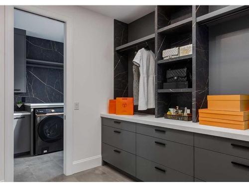 1426 4A Street Nw, Calgary, AB - Indoor Photo Showing Laundry Room