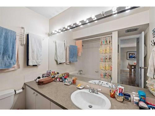 405-1732 9A Street Sw, Calgary, AB - Indoor Photo Showing Bathroom