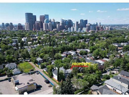 327 9 Avenue Ne, Calgary, AB - Outdoor With View
