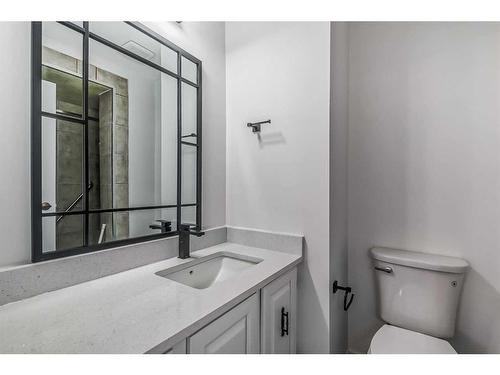 15 Castlebury Way Ne, Calgary, AB - Indoor Photo Showing Bathroom