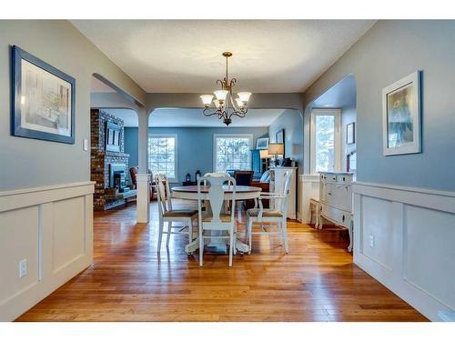 5128 Baines Road Nw, Calgary, AB - Indoor Photo Showing Dining Room