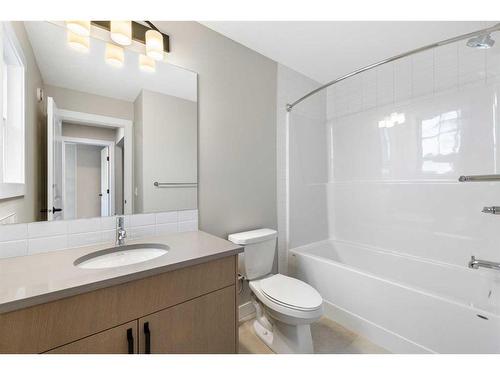 332 Calhoun Common Ne, Calgary, AB - Indoor Photo Showing Bathroom