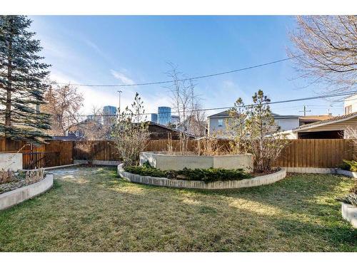 102-41 6A Street Ne, Calgary, AB - Outdoor With Backyard