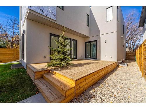 517 28 Avenue Nw, Calgary, AB - Outdoor With Deck Patio Veranda With Exterior