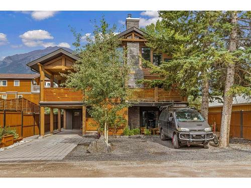 3-1235 1St Avenue, Canmore, AB - Outdoor
