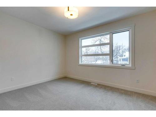 617 Royal Avenue Sw, Calgary, AB - Indoor Photo Showing Other Room