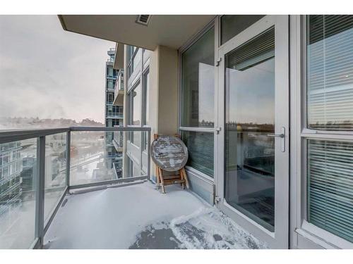 1112-222 Riverfront Avenue Sw, Calgary, AB - Outdoor With Exterior