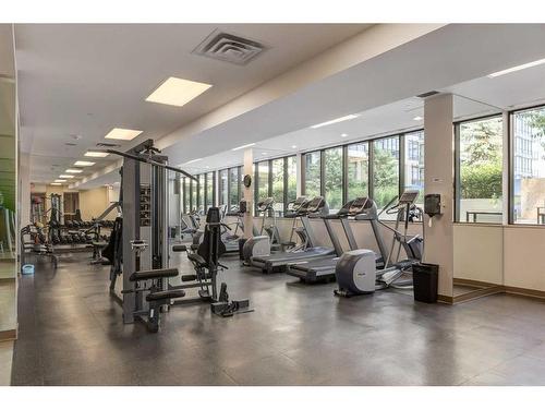 1112-222 Riverfront Avenue Sw, Calgary, AB - Indoor Photo Showing Gym Room