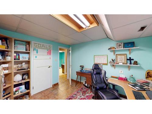 313 54 Avenue East, Claresholm, AB - Indoor Photo Showing Office
