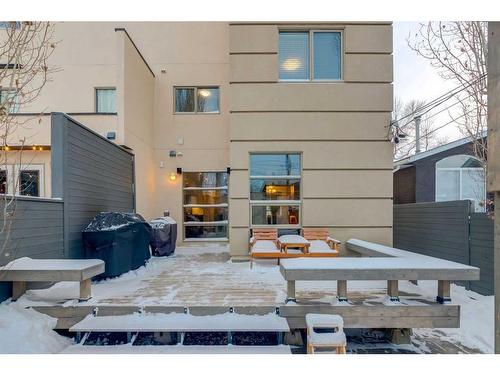 1904 50 Avenue Sw, Calgary, AB - Outdoor With Exterior