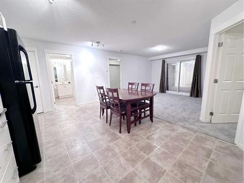 5111-755 Copperpond Boulevard Se, Calgary, AB - Indoor Photo Showing Dining Room
