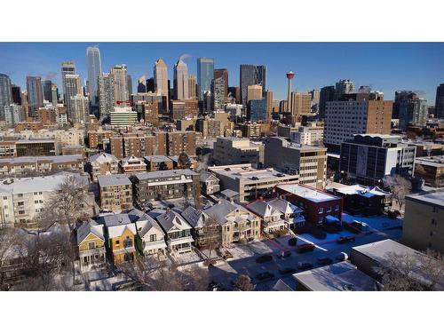 516 19 Avenue Sw, Calgary, AB - Outdoor With View