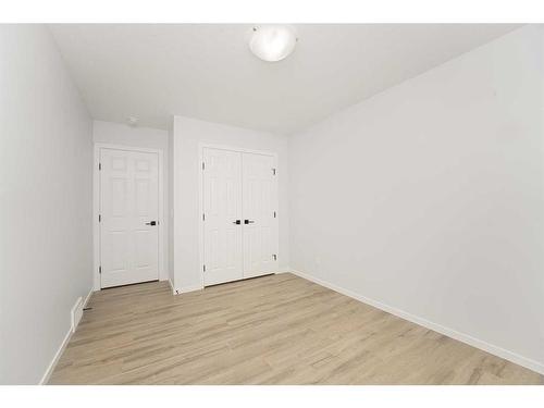 25 Cityline Gate Ne, Calgary, AB - Indoor Photo Showing Other Room