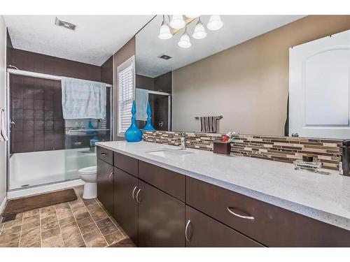 8 Cityscape Place Ne, Calgary, AB - Indoor Photo Showing Bathroom