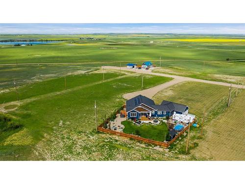 100 Mcgregor Close, Milo, AB 