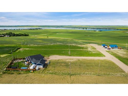 100 Mcgregor Close, Milo, AB 