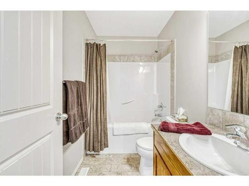 183065 Range Road 231, Rural Vulcan County, AB - Indoor Photo Showing Bathroom