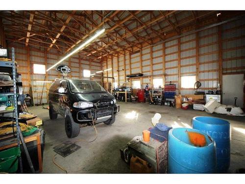 10-2168 Hwy 587, Rural Red Deer County, AB - Indoor Photo Showing Garage